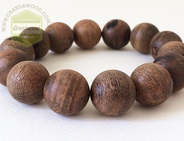 SOLD- Indonesia Wild Agarwood Bracelet 佛珠 -