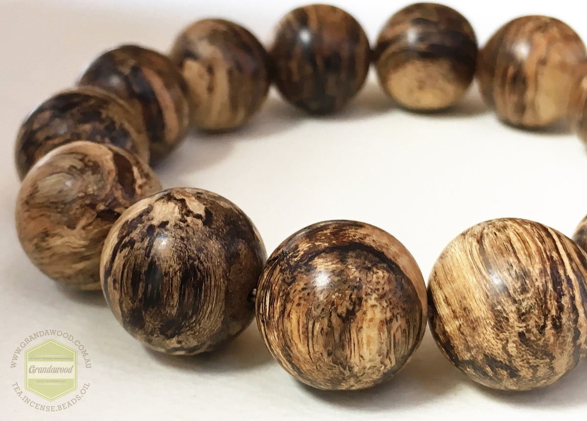 SOLD-The Windy Storm Wild Sinking Agarwood Bracelet- 16mm -