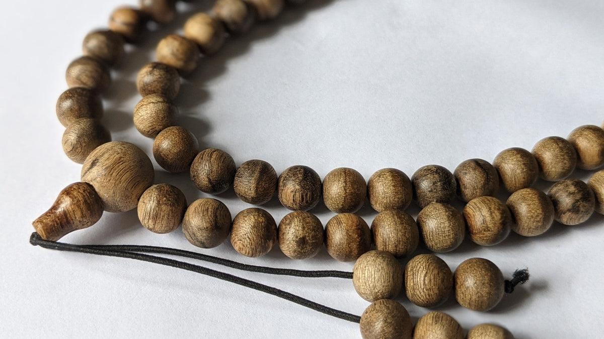 The BM8 - 108 Wild Agarwood mala -8mm 29g -