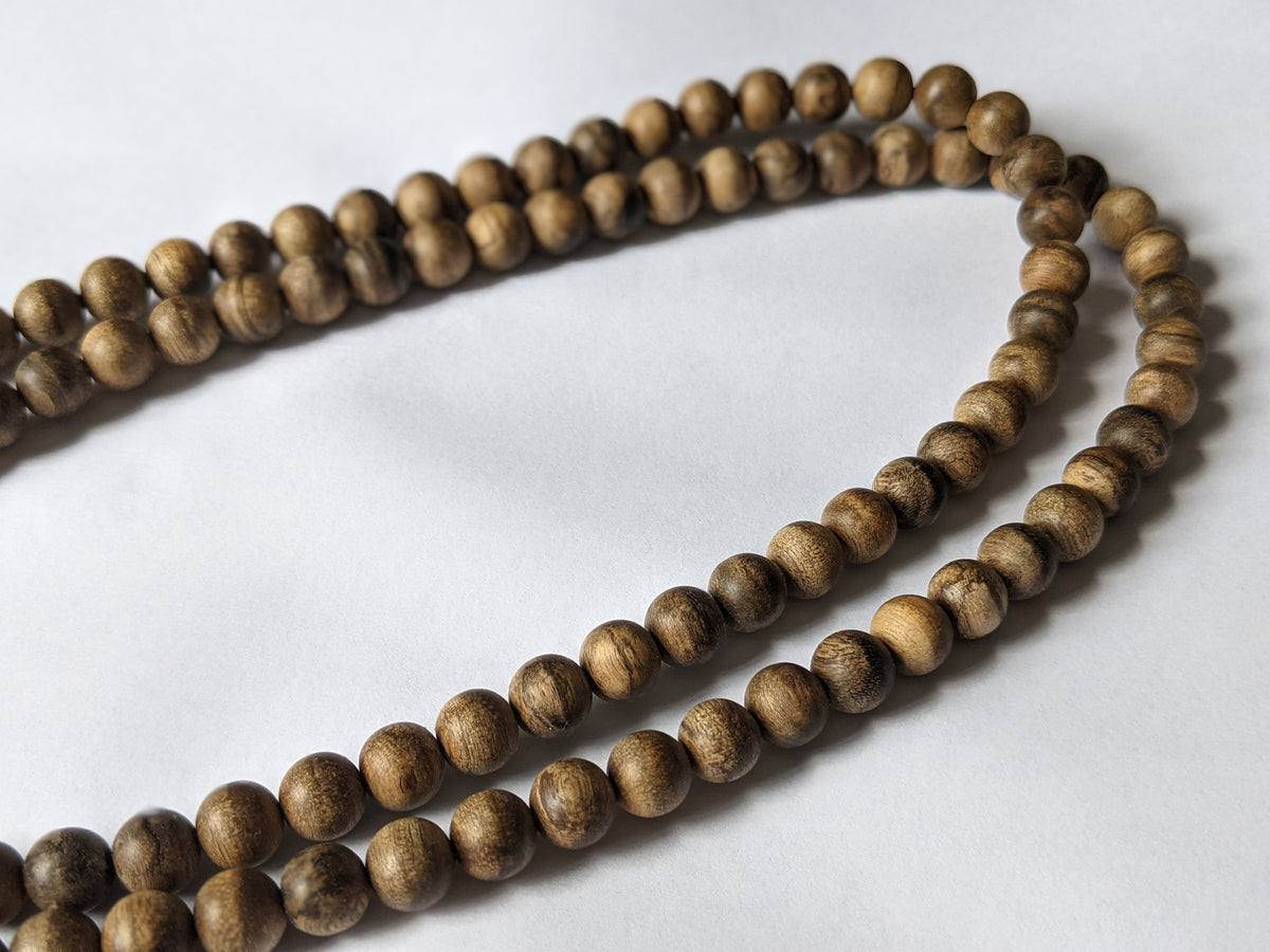 The BM8 - 108 Wild Agarwood mala -8mm 29g -