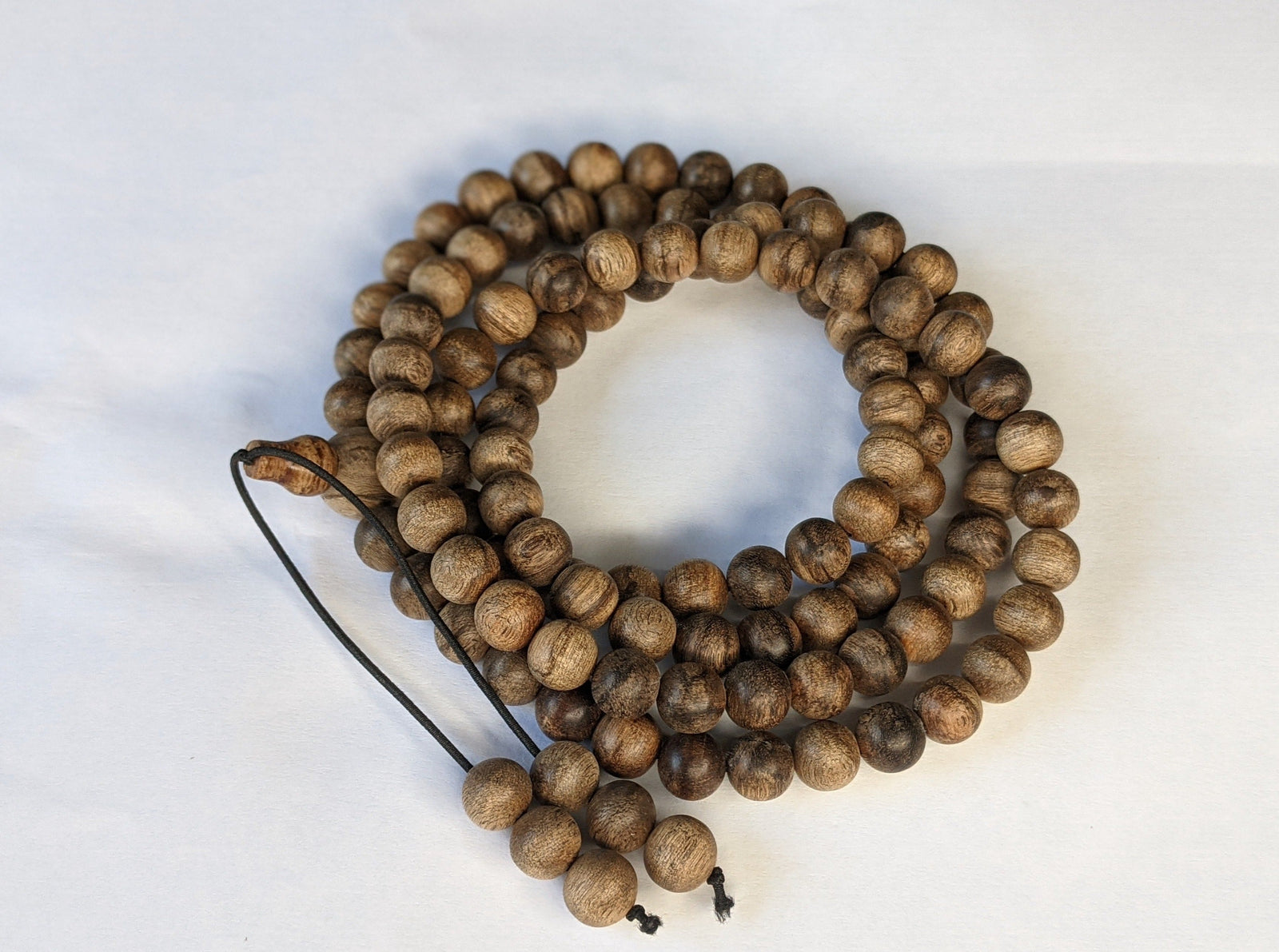 The BM8 - 108 Wild Agarwood mala -8mm 29g -
