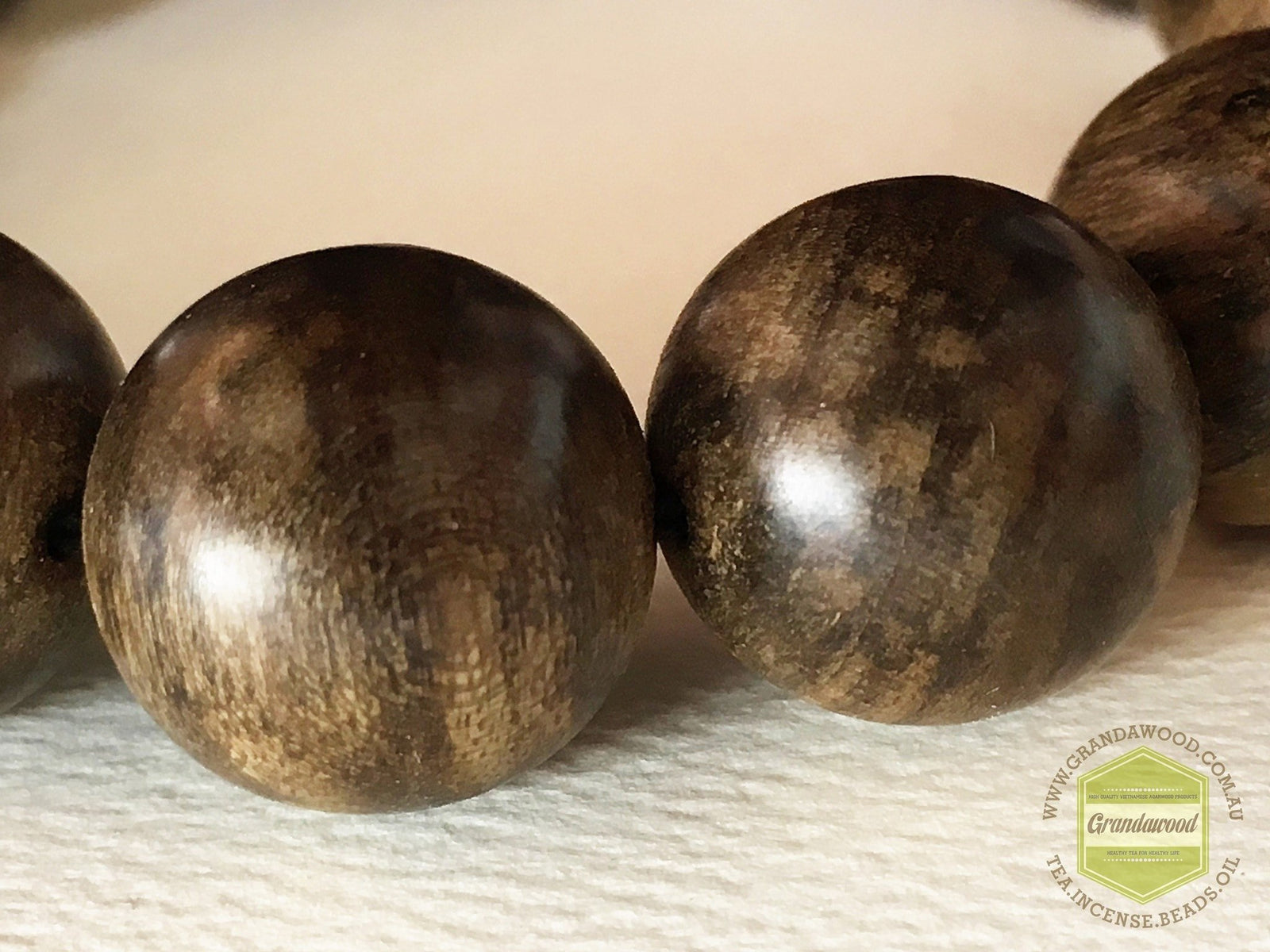 The Fortunate Charm-Indonesia Borneo Wild Dark Bracelet circa 27g -