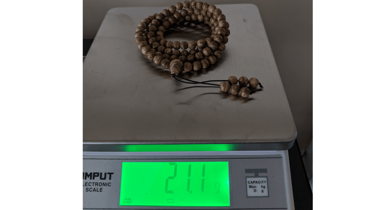 The K W - 108 Wild Agarwood mala -8mm 21g Tigerwood -