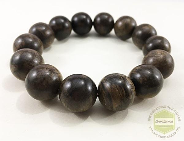 The Meticulousness-Antique high resinous Wild Agarwood bracelet -