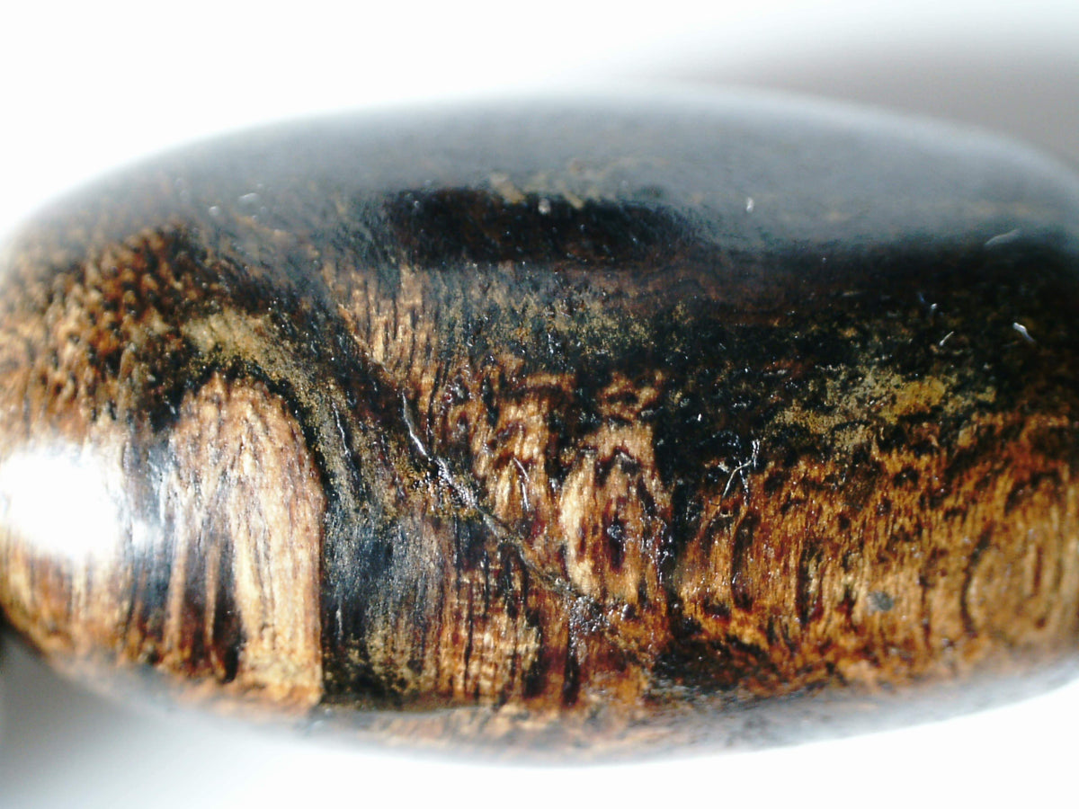 The rarer than rare: Sinking Wild agarwood bracelet -