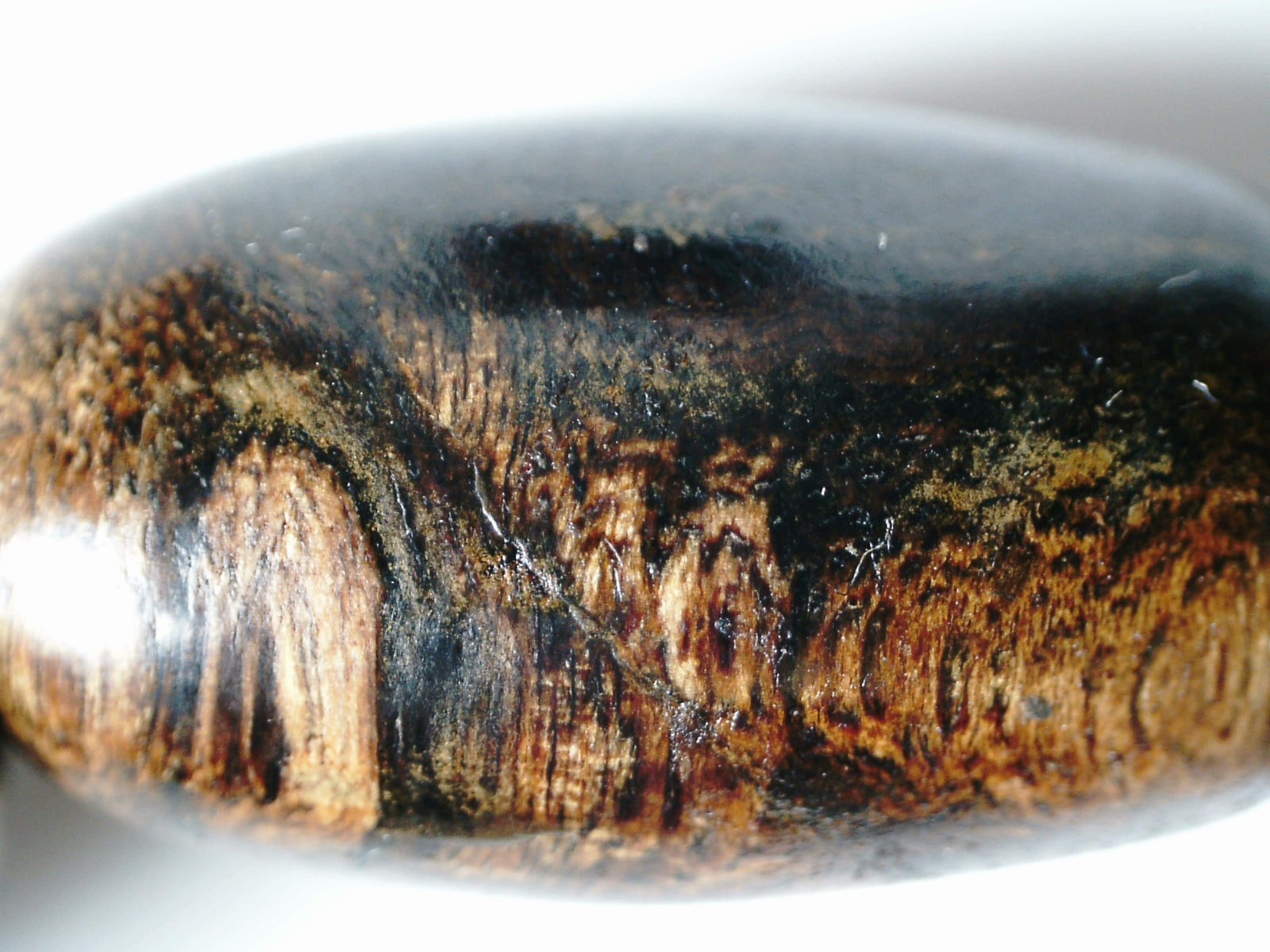 The rarer than rare: Sinking Wild agarwood bracelet -