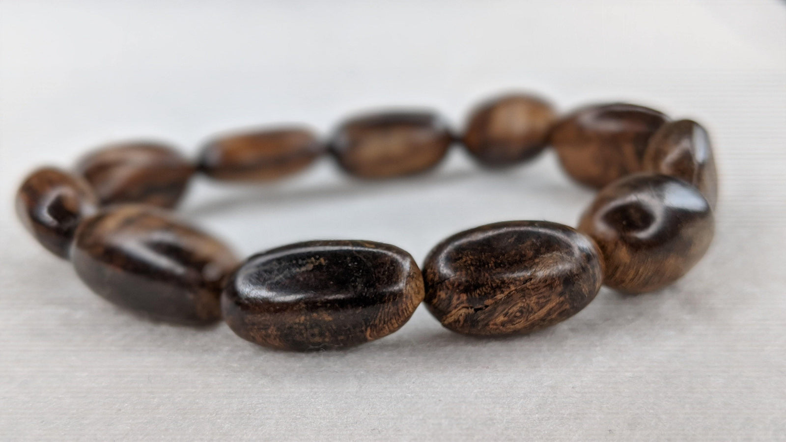 The rarer than rare: Sinking Wild agarwood bracelet -