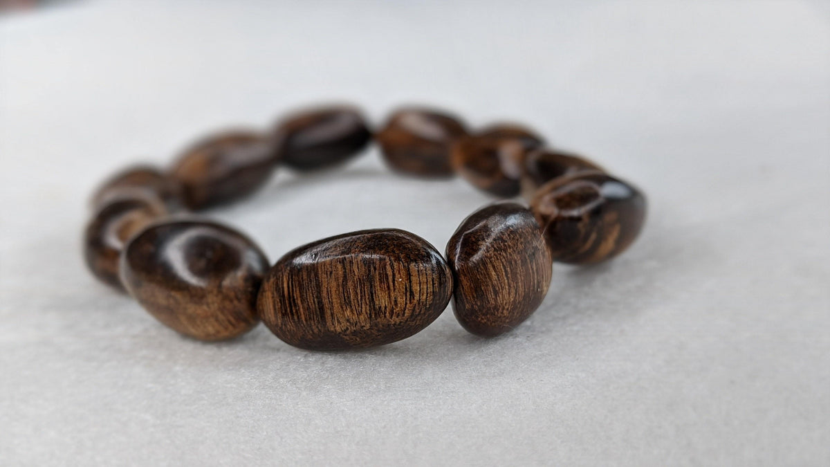 The rarer than rare: Sinking Wild agarwood bracelet -