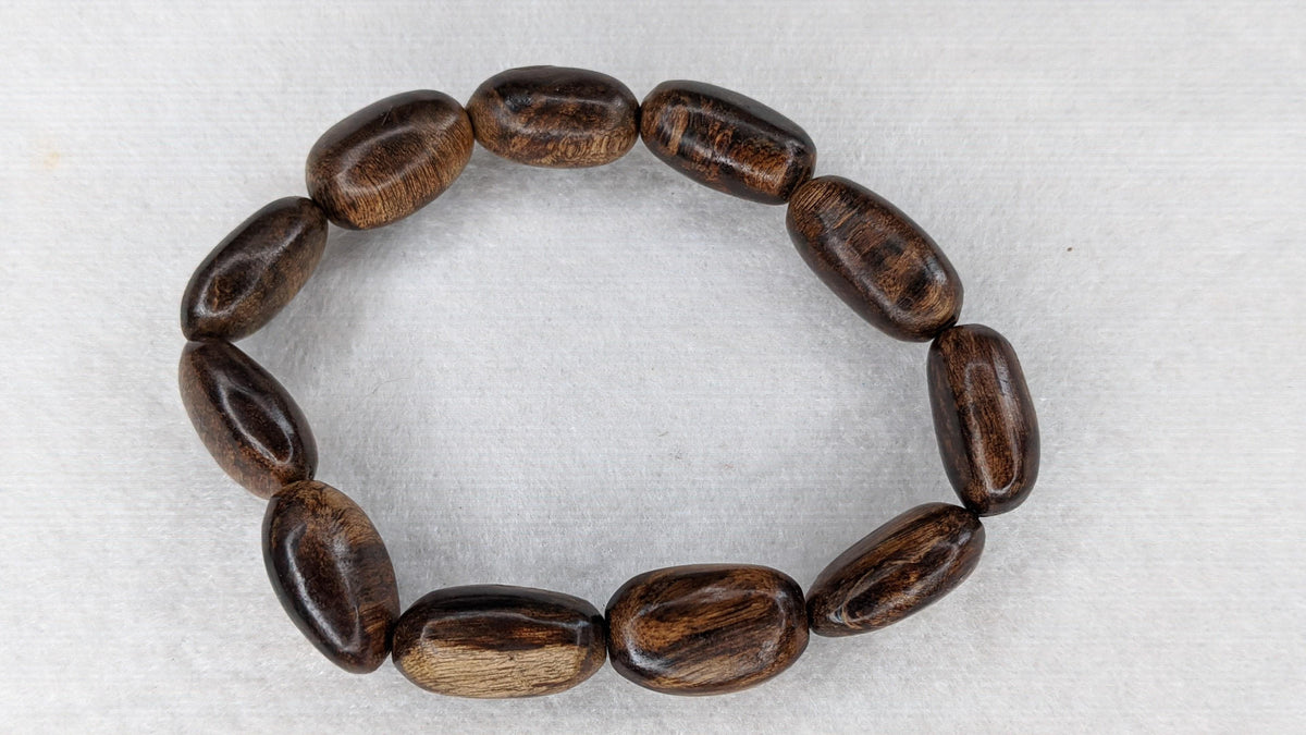The rarer than rare: Sinking Wild agarwood bracelet -
