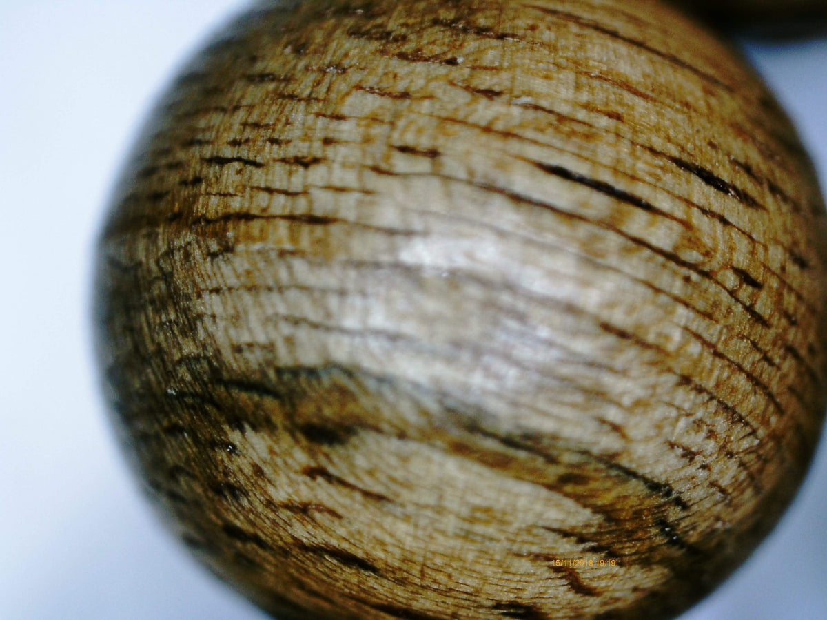 Wild agarwood 108 mala Malinau East Kalimantan over 20g with a piece of remaining agarwood -