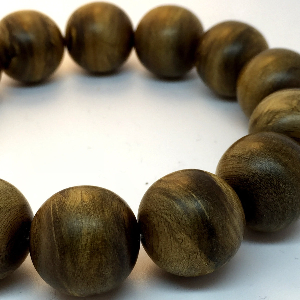 Wild Agarwood Bracelet 22g 16mm Sulawesi -
