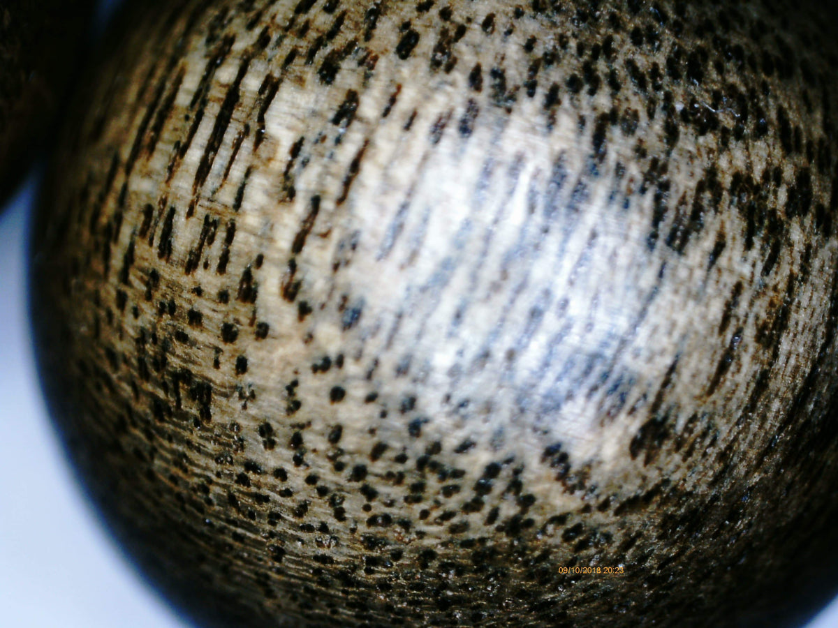 SOLD Wild Agarwood Bracelet made from heart wood 16mm 14 beads 32g - The Moonless -