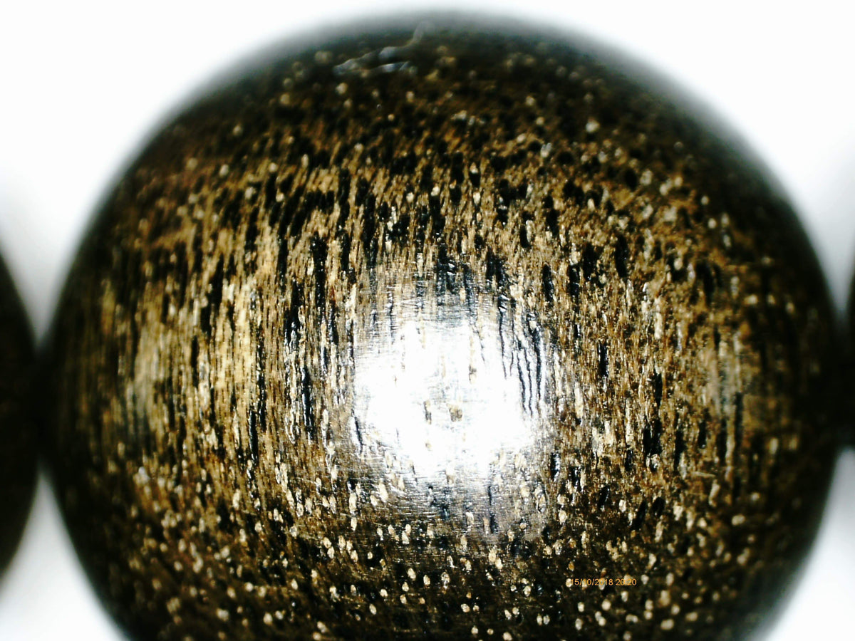 SOLD Wild Agarwood Bracelet made from heart wood 16mm 14 beads 32g - The Moonless -