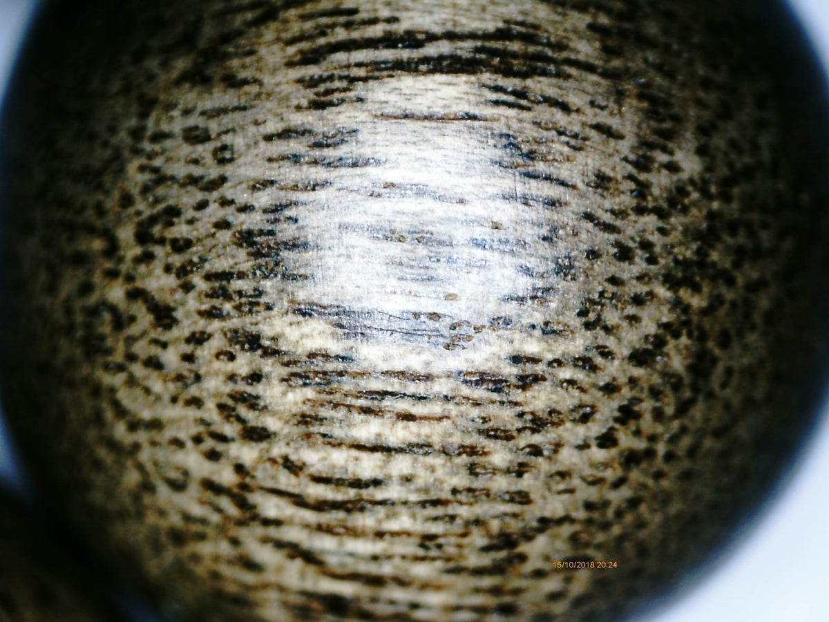 SOLD Wild Agarwood Bracelet made from heart wood 16mm 14 beads 32g - The Moonless -