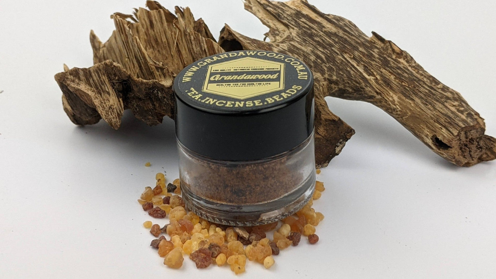 Blessing Aura- An Extraordinary Bakhoor incense + FREE Mica Plate -