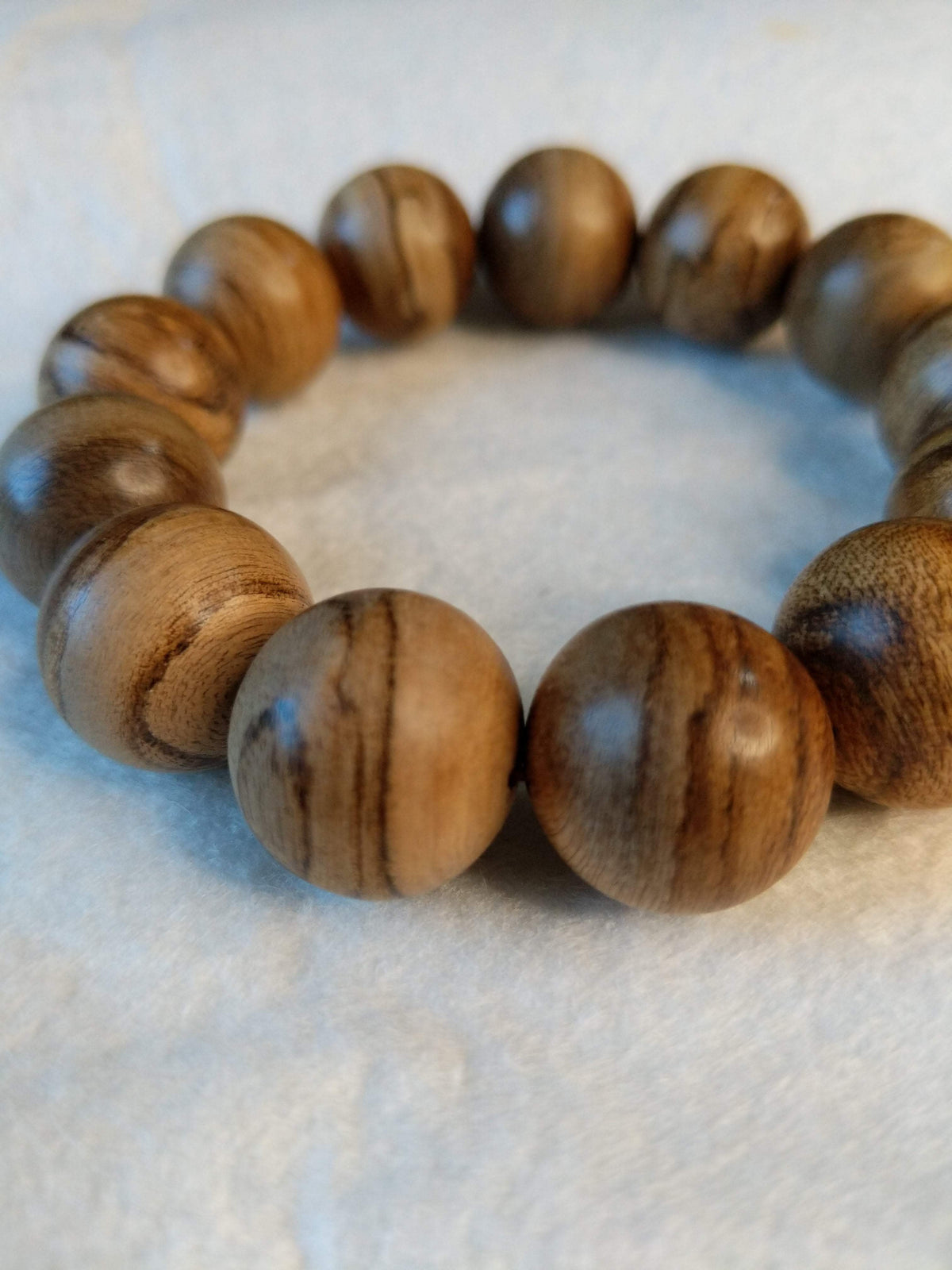 Borneo Wild Agarwood Bracelet 24g 13 beads 18mm -