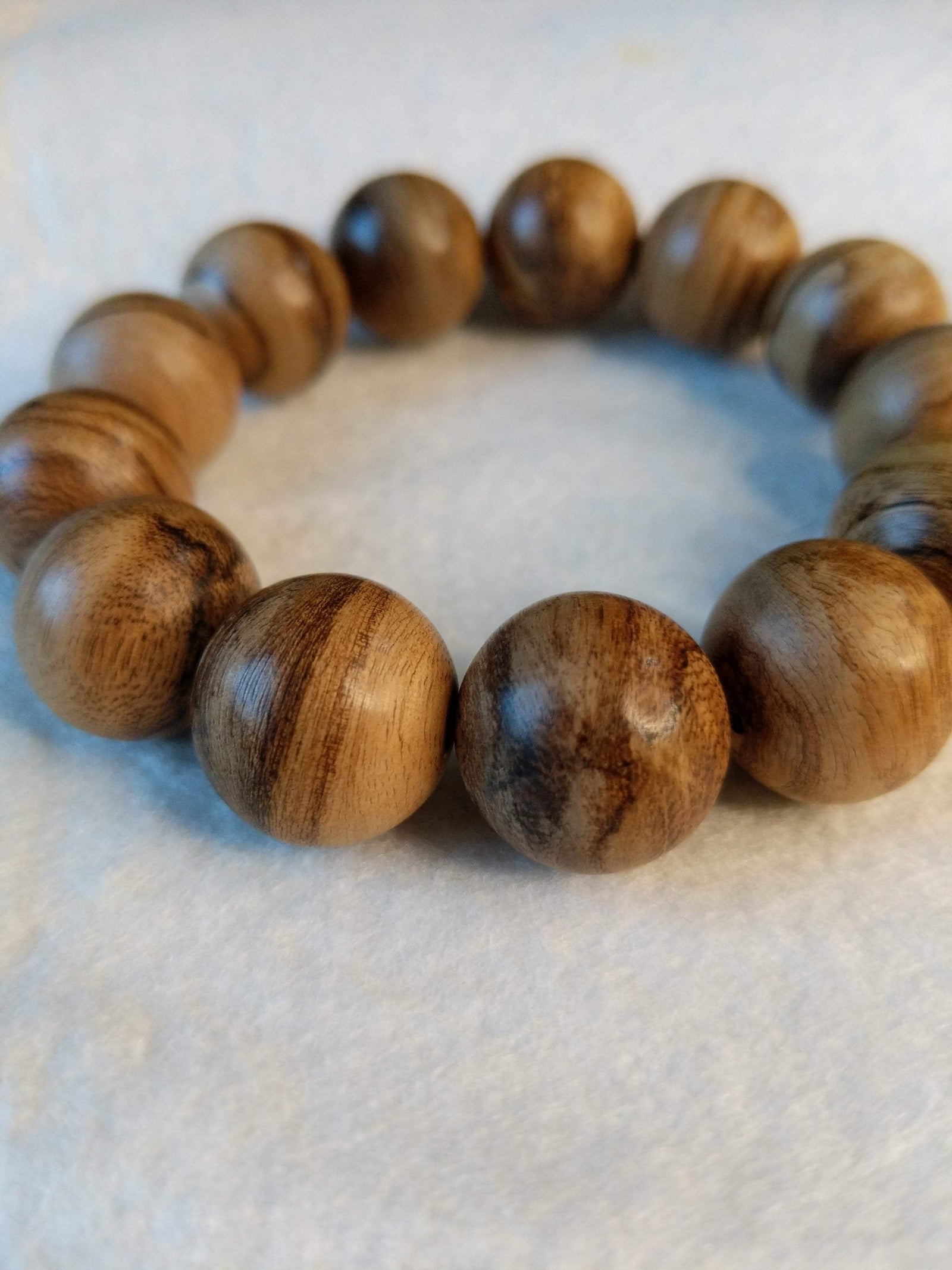 Borneo Wild Agarwood Bracelet 24g 13 beads 18mm -