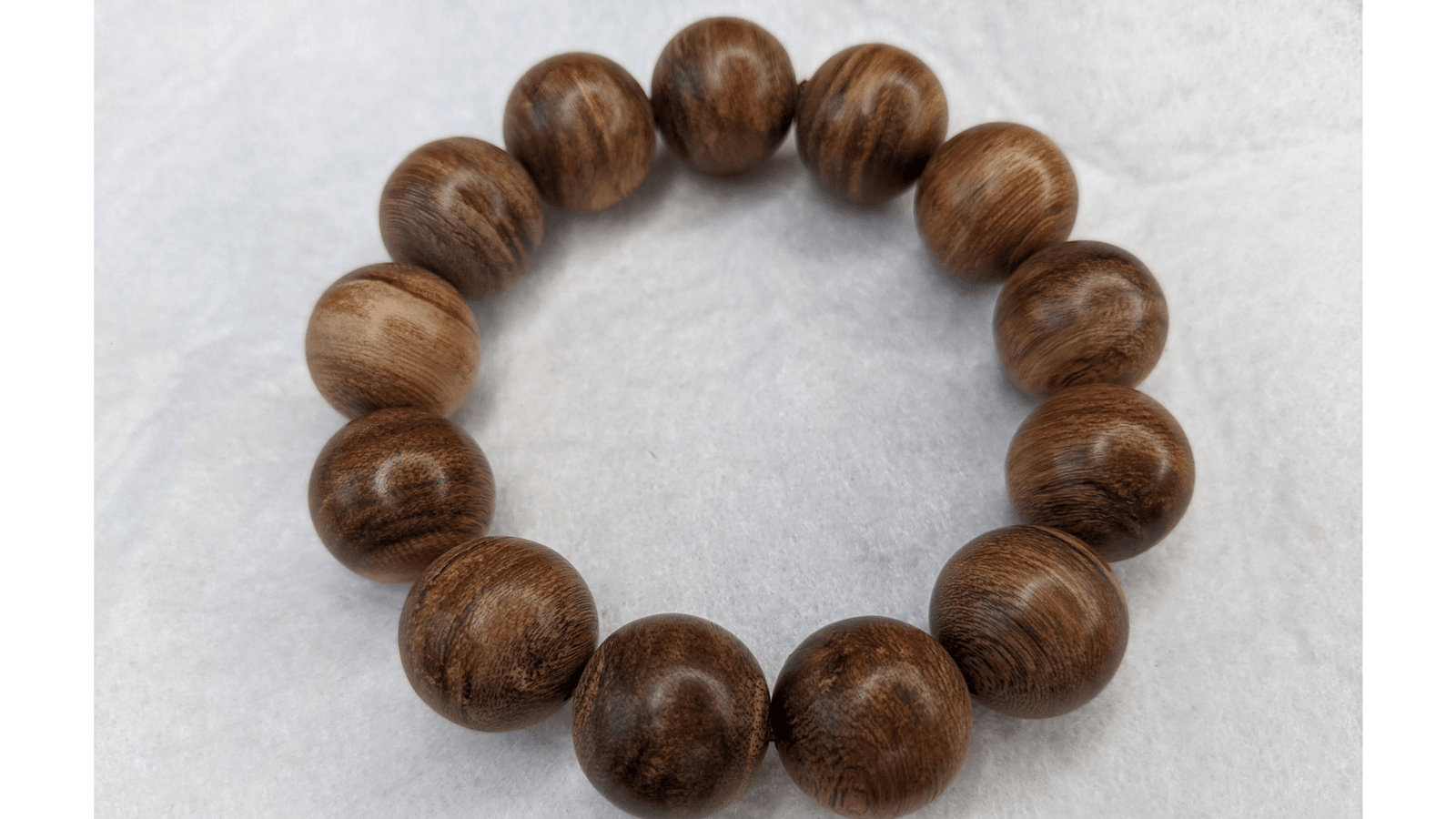 Borneo Wild Agarwood Bracelet 24g 13 beads 18mm -