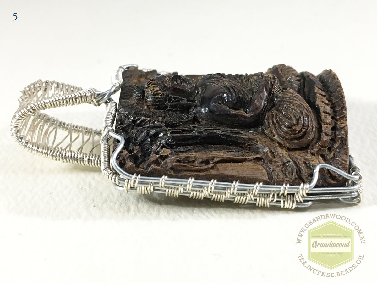 Sinking Agarwood Pendant Gautama (Sakyamuni) Buddha 释迦牟尼 -
