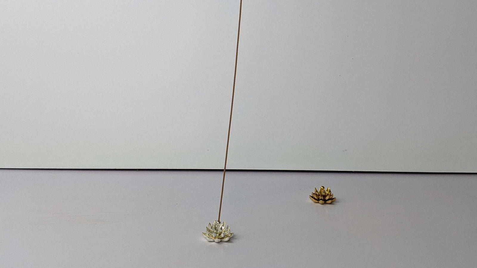 Small Lotus Sutra Incense Holder -