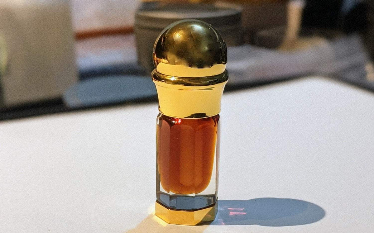 Luxurious Crystal Container - for Perfume Oil and Attar -