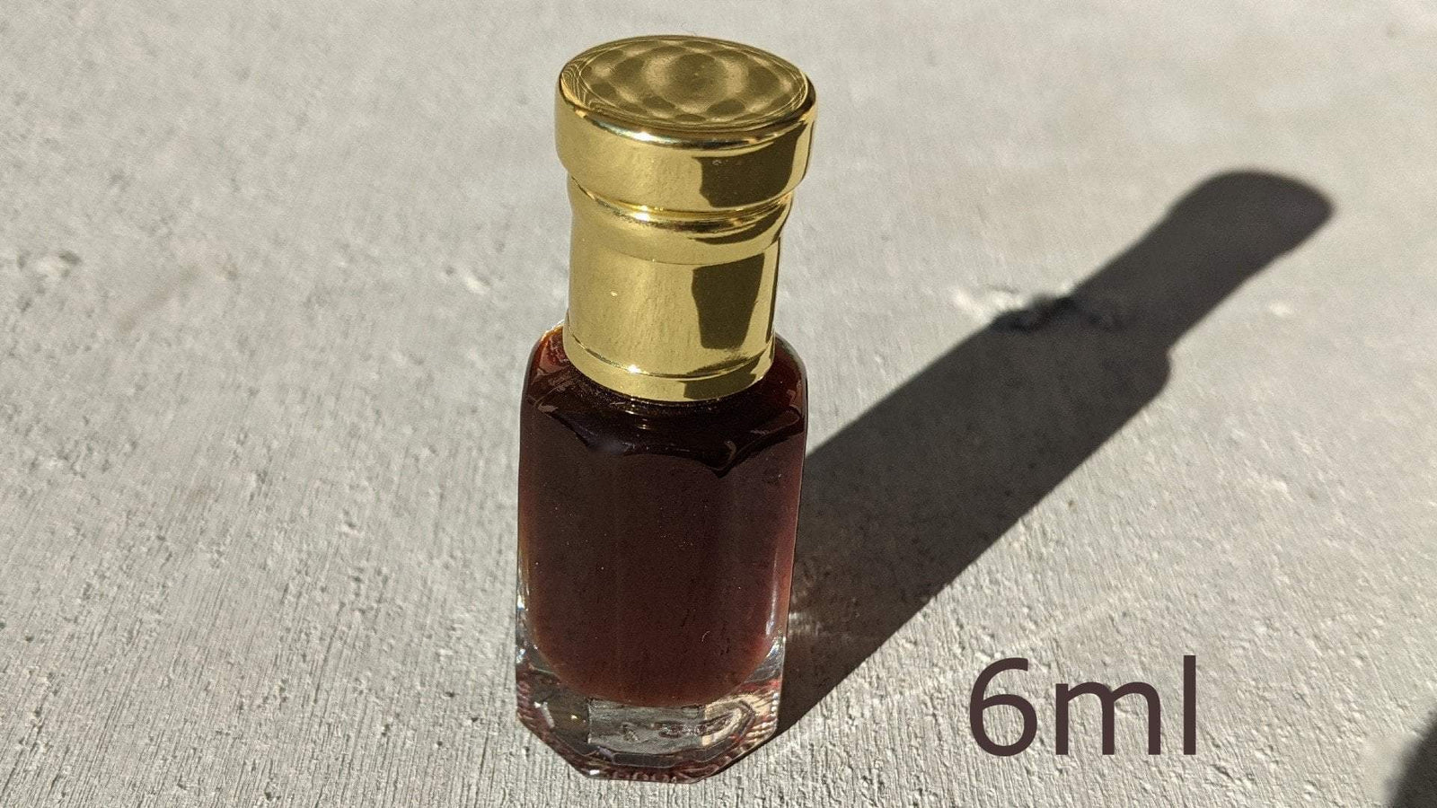 Luxurious Crystal Container - for Perfume Oil and Attar -