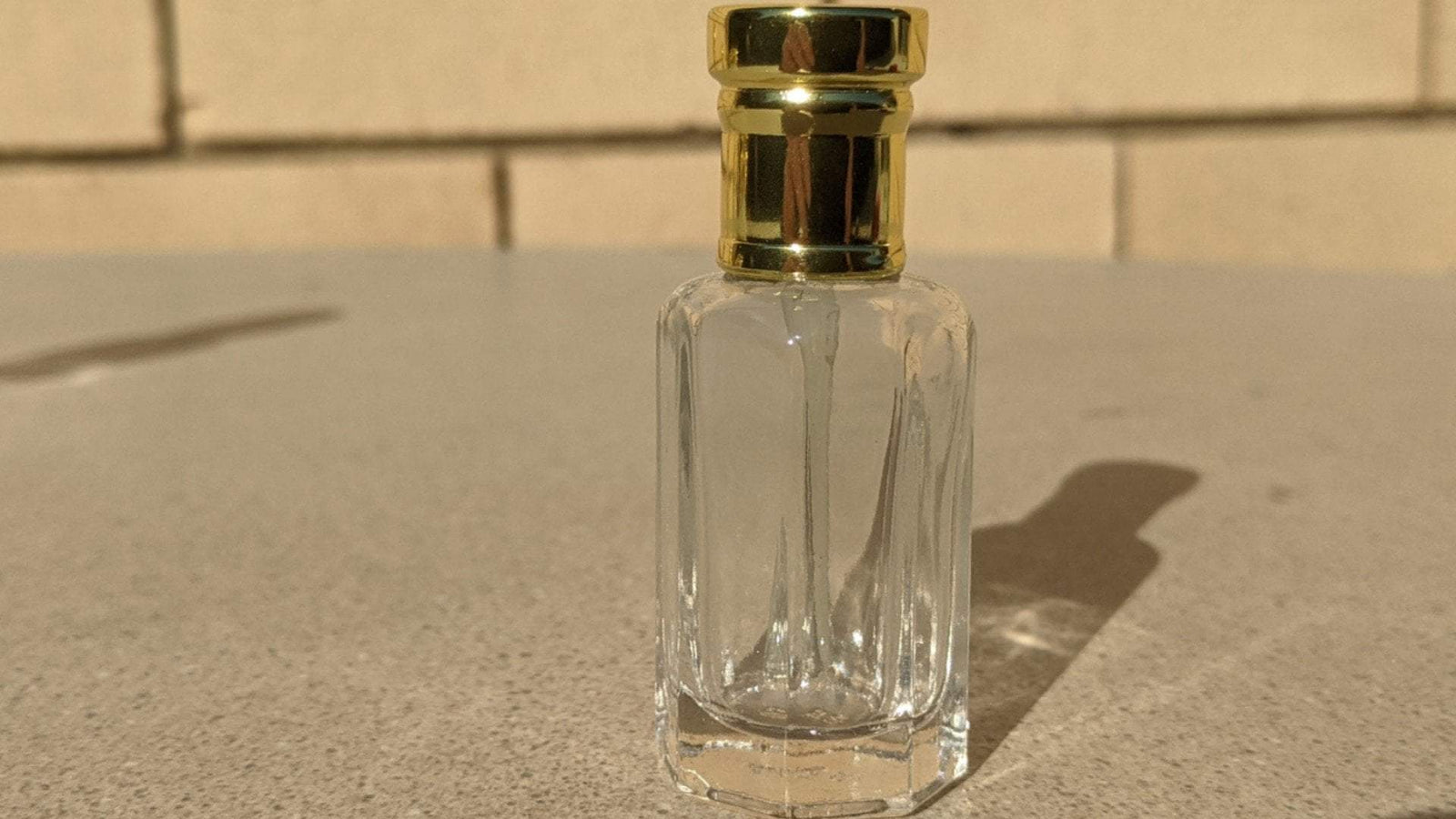 Luxurious Crystal Container - for Perfume Oil and Attar - Classic Cap / 12ml