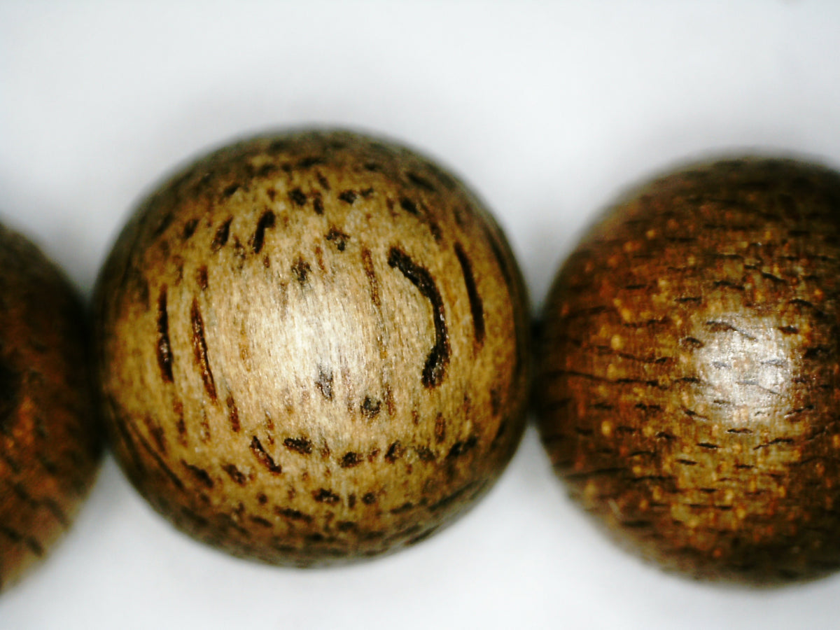 SOLD-The Contentment Wild Borneo Agarwood Mala 8mm 20g 108 beads plus 6 extras and 1 piece of material -