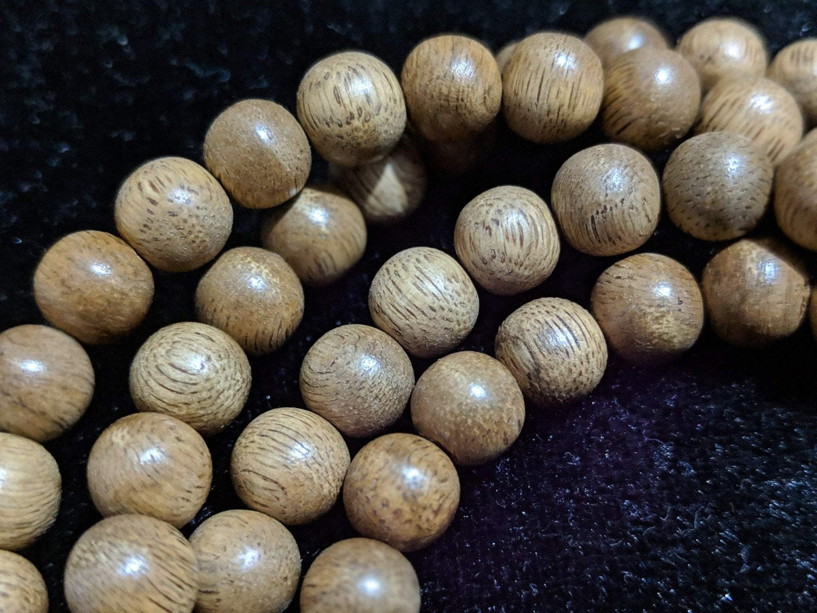 SOLD-The Contentment Wild Borneo Agarwood Mala 8mm 20g 108 beads plus 6 extras and 1 piece of material -