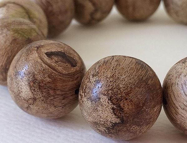 SOLD- Indonesia Borneo Wild Agarwood Bracelet 沉香 -