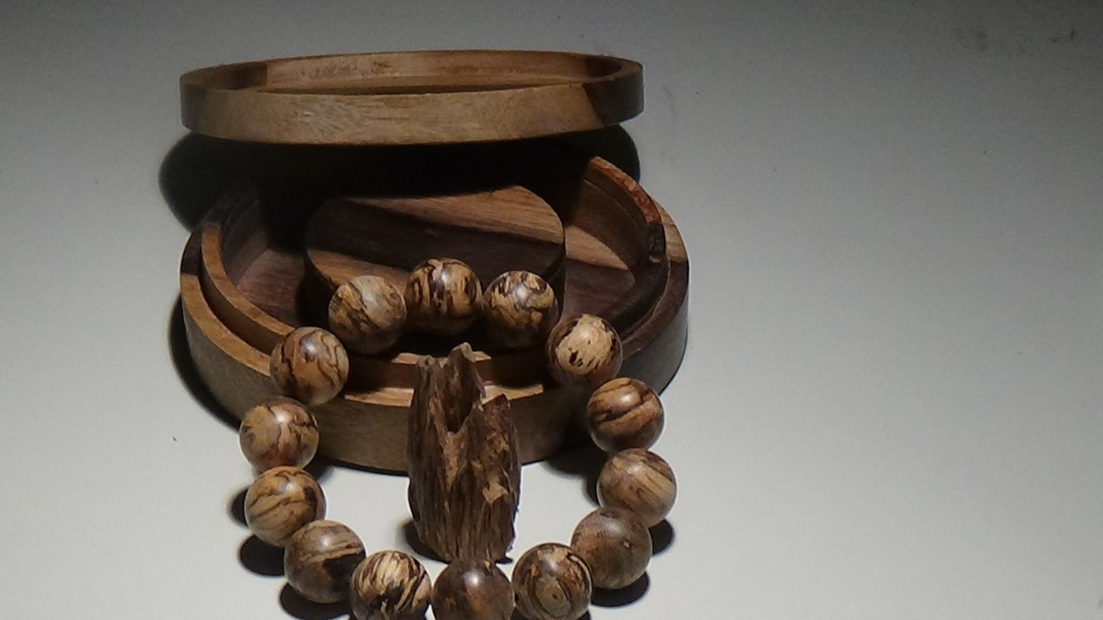 SOLD- Rare Leopard Pattern Agarwood Bracelet 30g fully sinking bracelet -