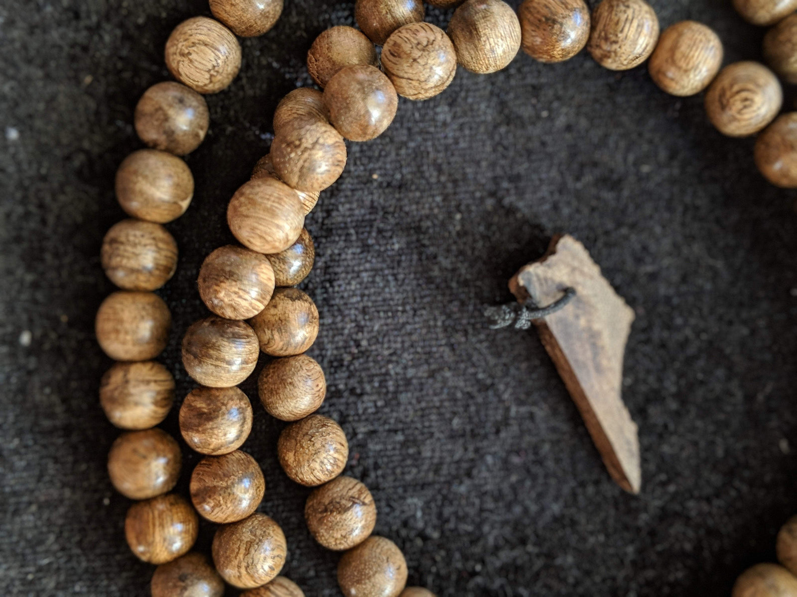 *Very Old* The Marble Trilogy - Wild Borneo Agarwood 108 mala - number 1 -