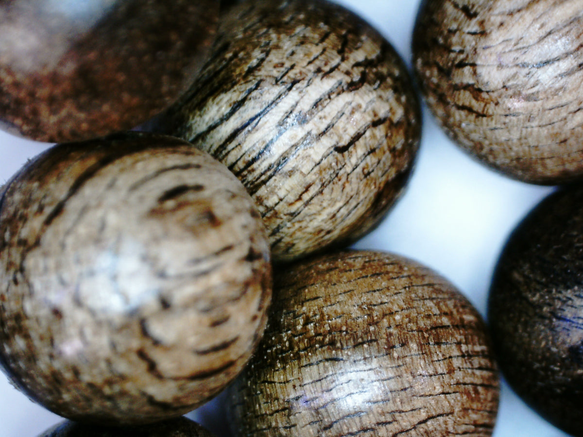 *Very Old* The Marble Trilogy - Wild Borneo Agarwood 108 mala - number 1 -