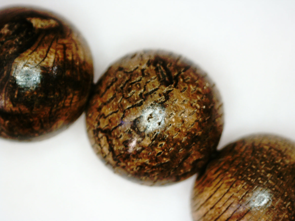 *Very Old* The Marble Trilogy - Wild Borneo Agarwood 108 mala - number 1 -