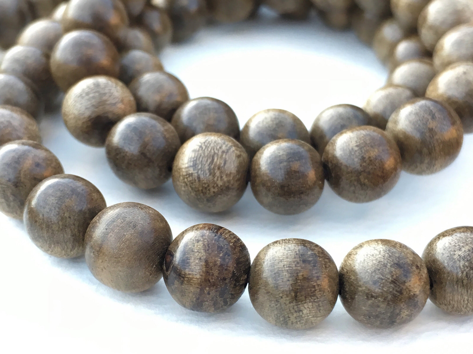 ZZ-SOLD OUT-ZZ- Preorder The Flawless Wild 108 agarwood mala beads -