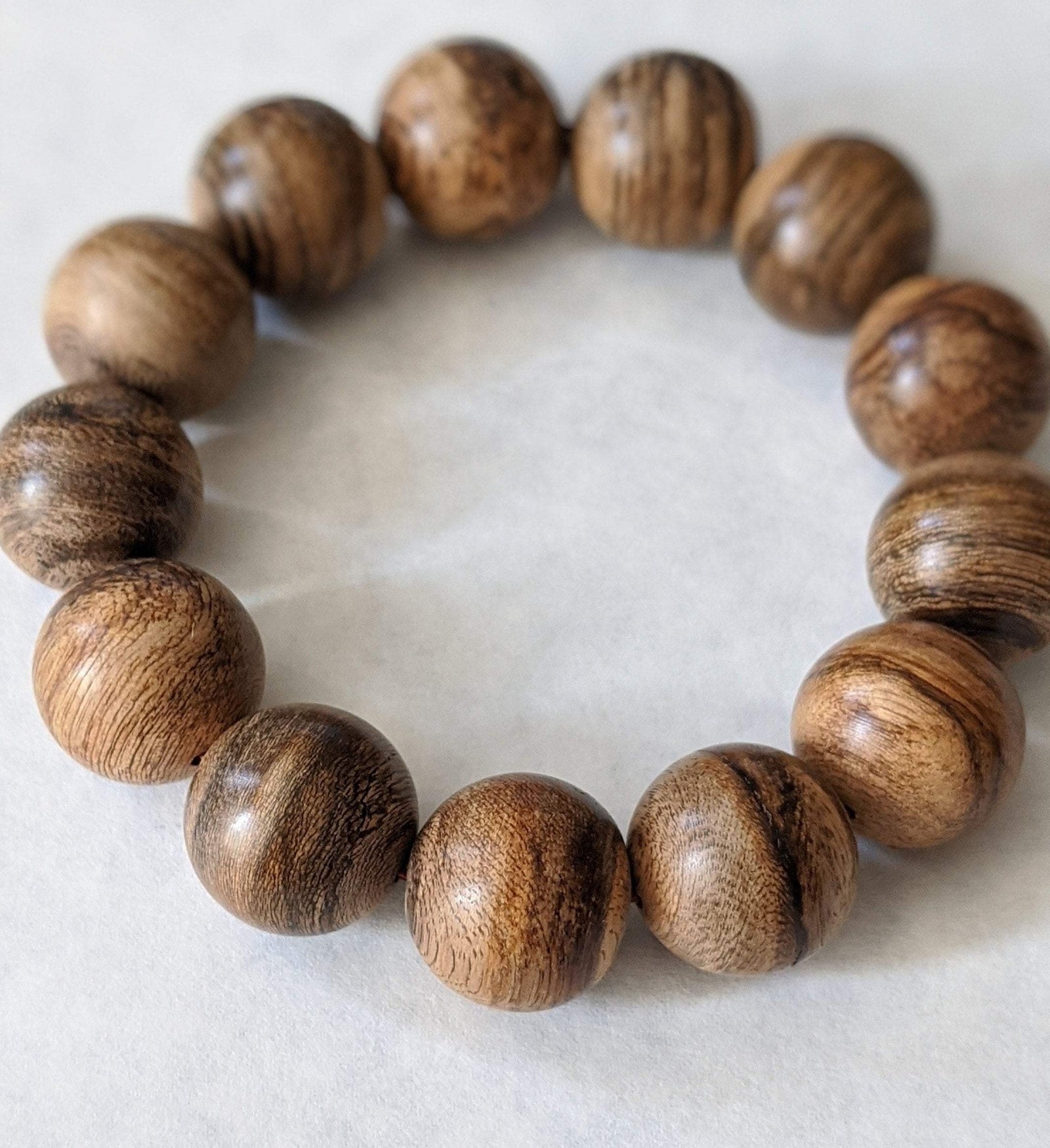 D Wild Agarwood Bracelet Borneo 18mm 25g -