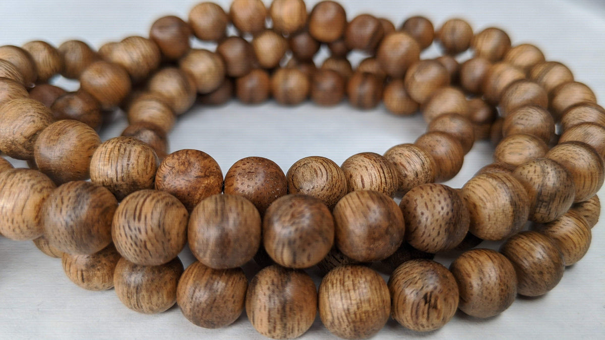 *New* The Classic Kalimantan 108 mala Wild Agarwood beads 8mm 20g -
