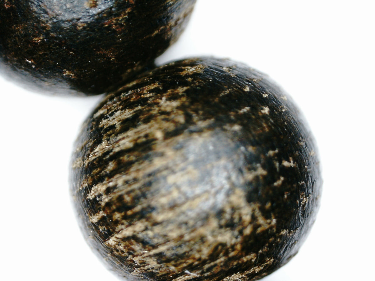 Sold- The Ethereal Wild Agarwood 108 mala from Berau East Borneo 6mm 13g -