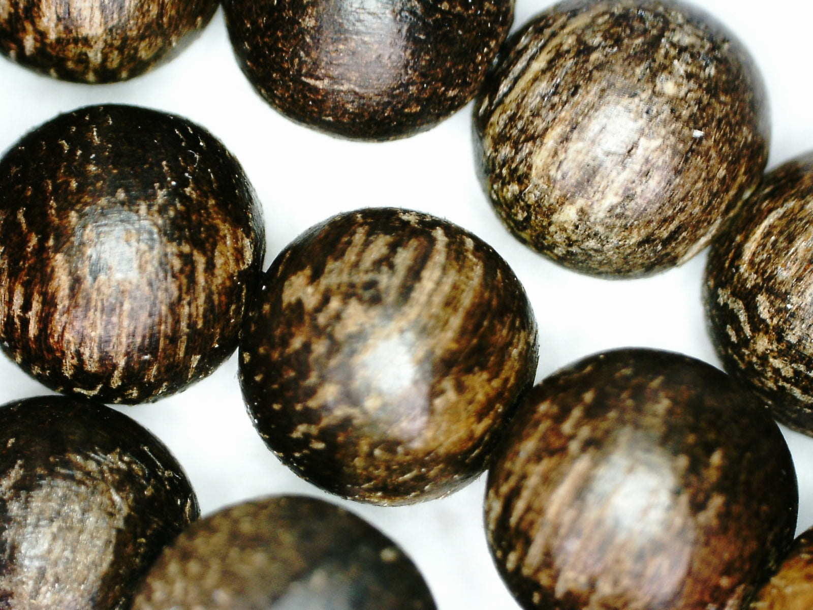 Sold- The Ethereal Wild Agarwood 108 mala from Berau East Borneo 6mm 13g -