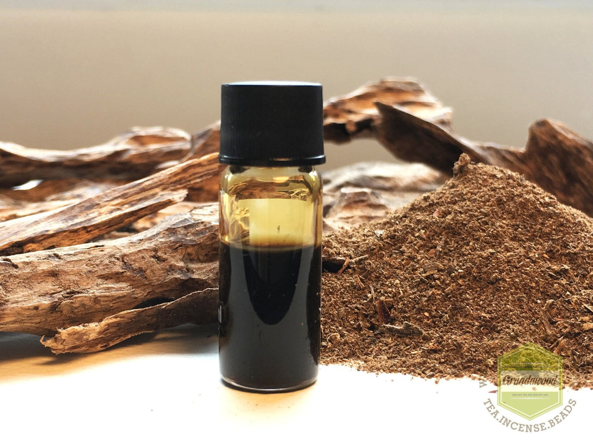 Specialty 100% Pure Merauke Wild Dark Agarwood (Oud) Oil - Steam Distillation from Decent Resinous Agarwood -
