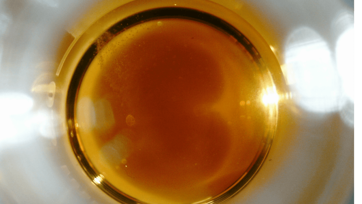 SCW-100% Pure Artisanal Distilled Super Creamy Woody Sandalwood Oil (Santalum Album) -