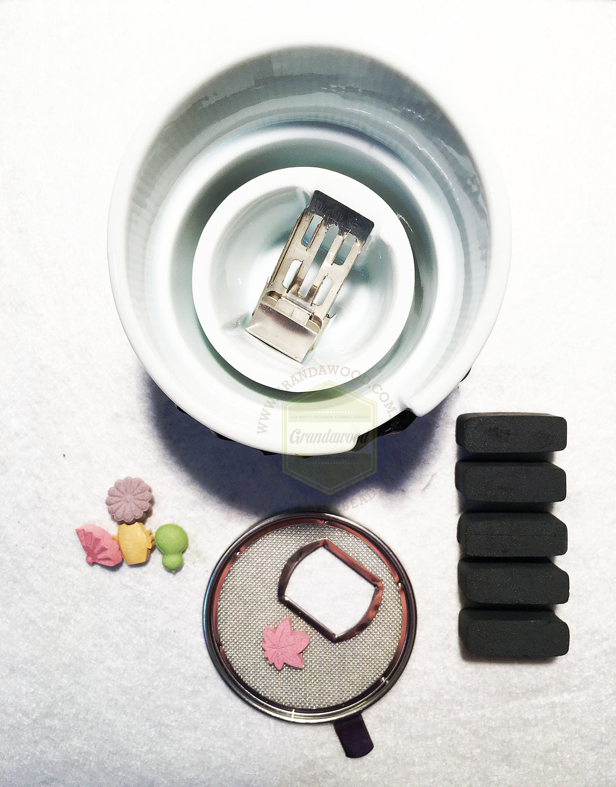 *New* Shoyeido Portable Wood Chip Heater HIINA (Hi-ina) + complement agarwood chip -