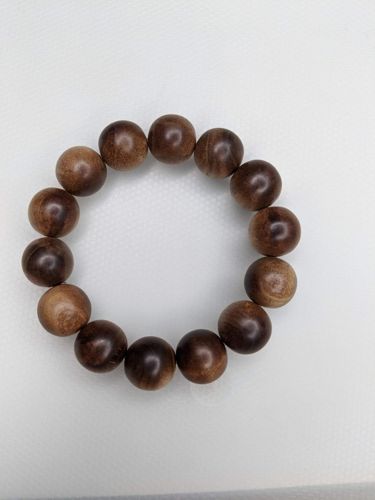 "The Beauty of the Death" Wild Aged Sandalwood beads - 1x Bracelet- 16mm- heavy sinking Dimension: 16mm Weight: around 27g