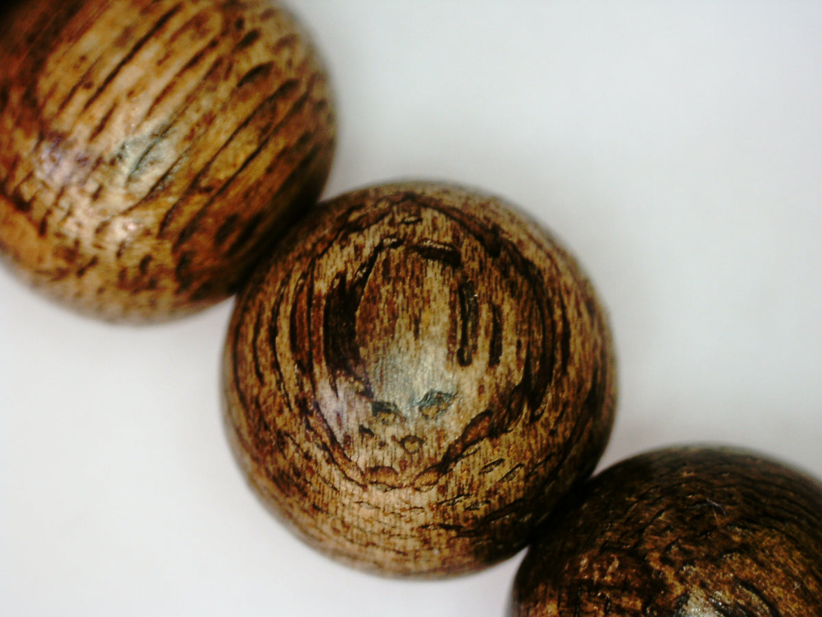 *Very Old* The Marble Trilogy - Wild Borneo Agarwood 108 mala - number 1 -