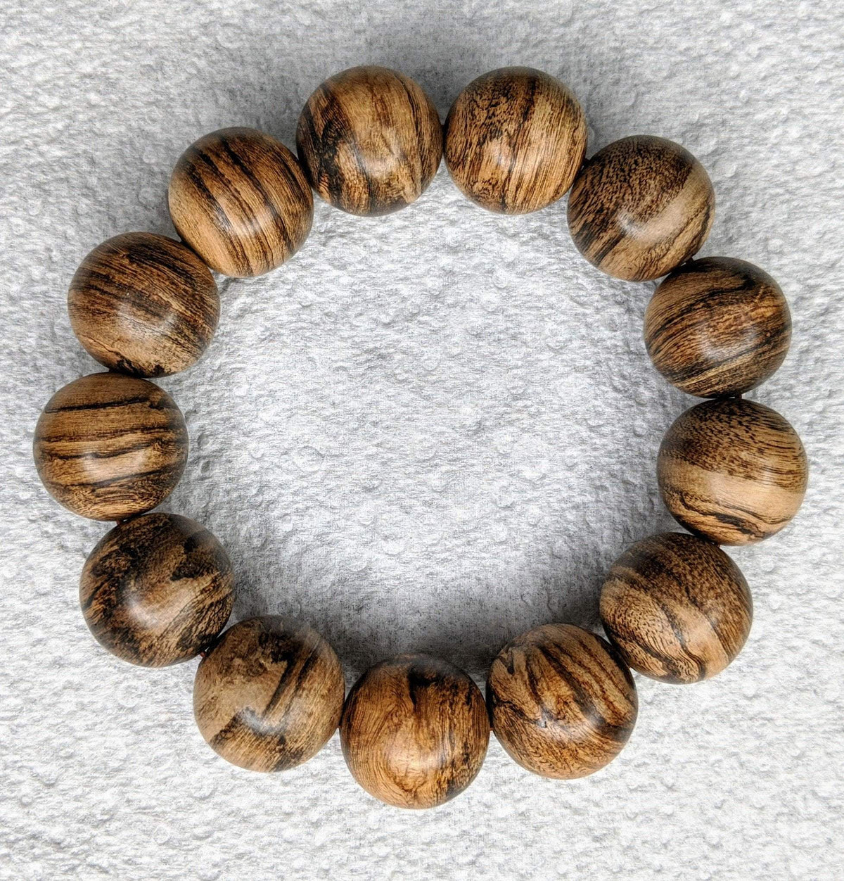 *New* The Timeless Scar - Wild Agarwood bracelet from Borneo, 18mm, 32.8g -
